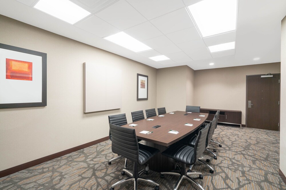 Courtyard by Marriott Seattle SeaTac Airport - photo 15