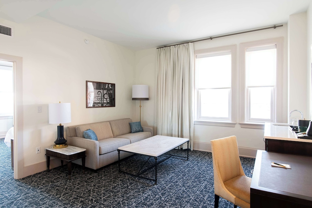 Hotel Petersburg Tapestry Collection by Hilton - photo 17