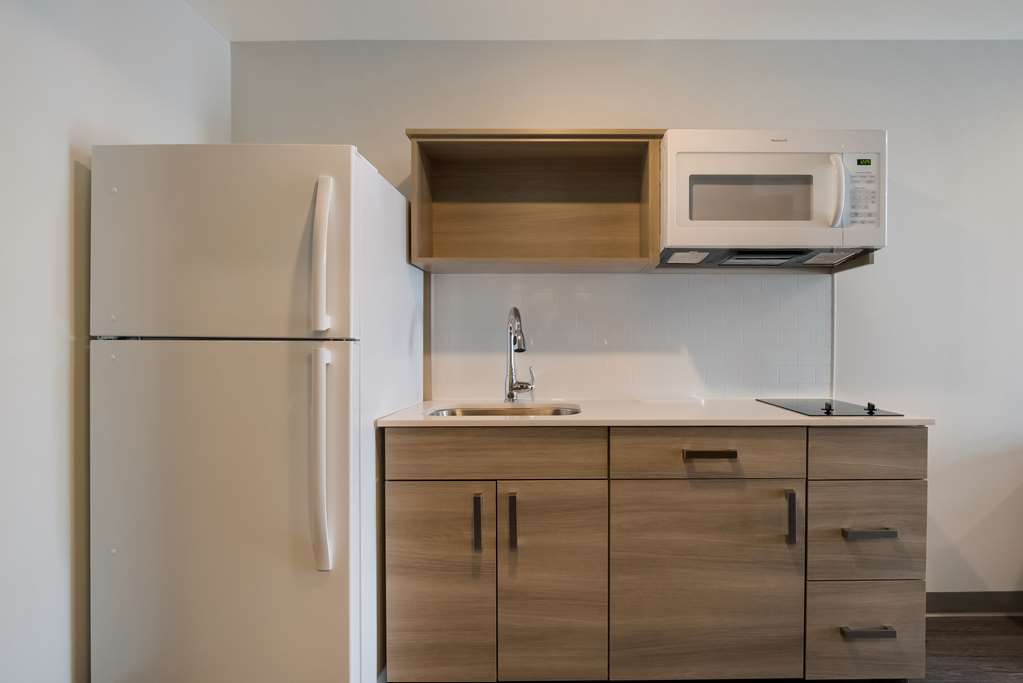 WoodSpring Suites Grand Rapids Kentwood - photo 25