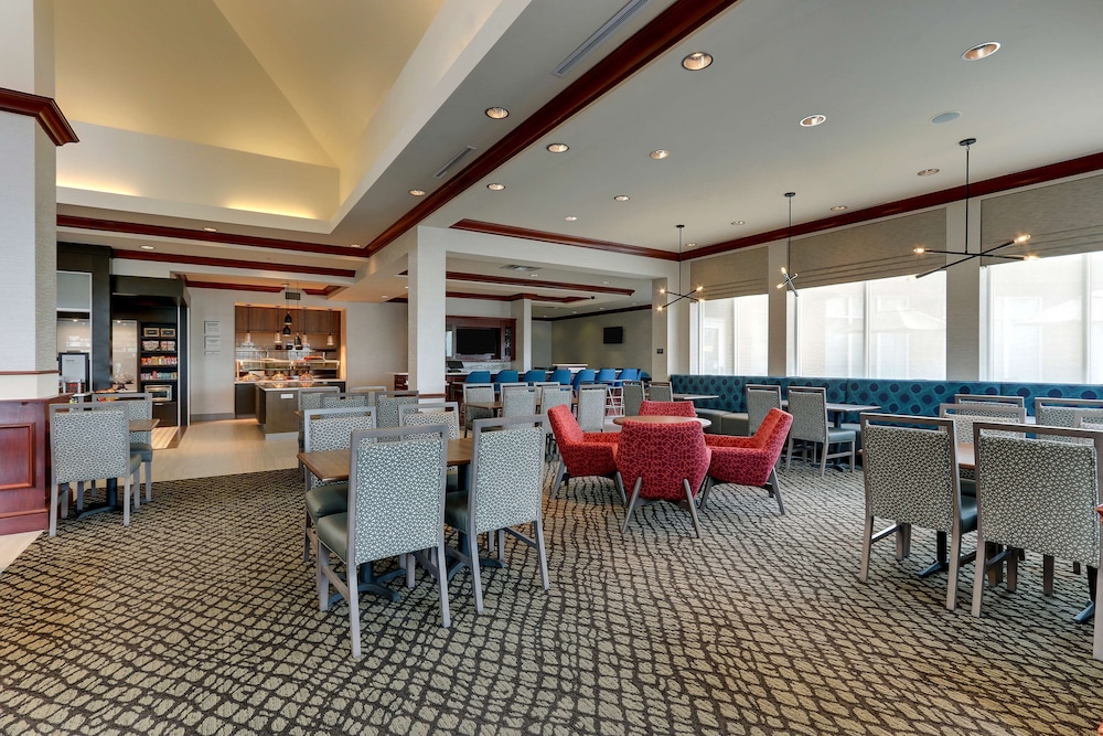 Hilton Garden Inn Indianapolis Airport - photo 40