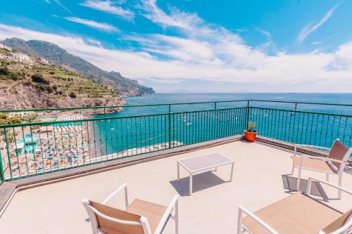 La Torretta a Terrace on the Amalfi Coast — 4-Star Luxury Hotel in Minori, Italy