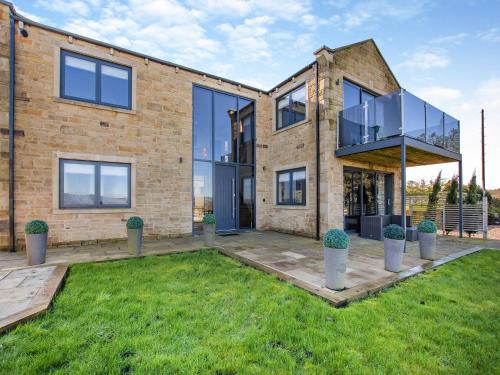 Dewhurst Farm - carbon neutral hotel in Langho