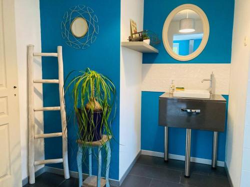 Logement Independant Calme a 2 Pas du Centre Ville — hotel in Lannion