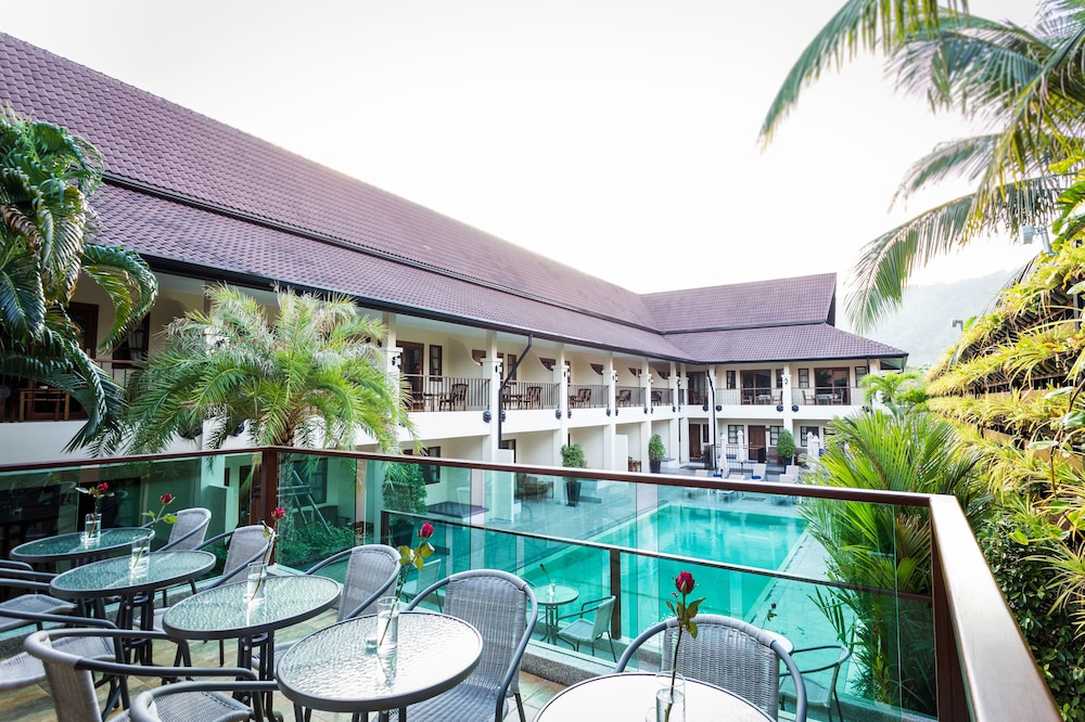 Naiya Buree Boutique Resort Nai Harn Beach — 4-Star Luxury Hotel in Phuket, Thailand