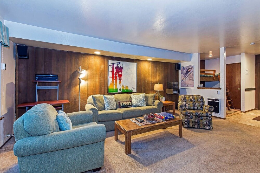 Horizons 4 #125 in Mammoth Lakes, United States