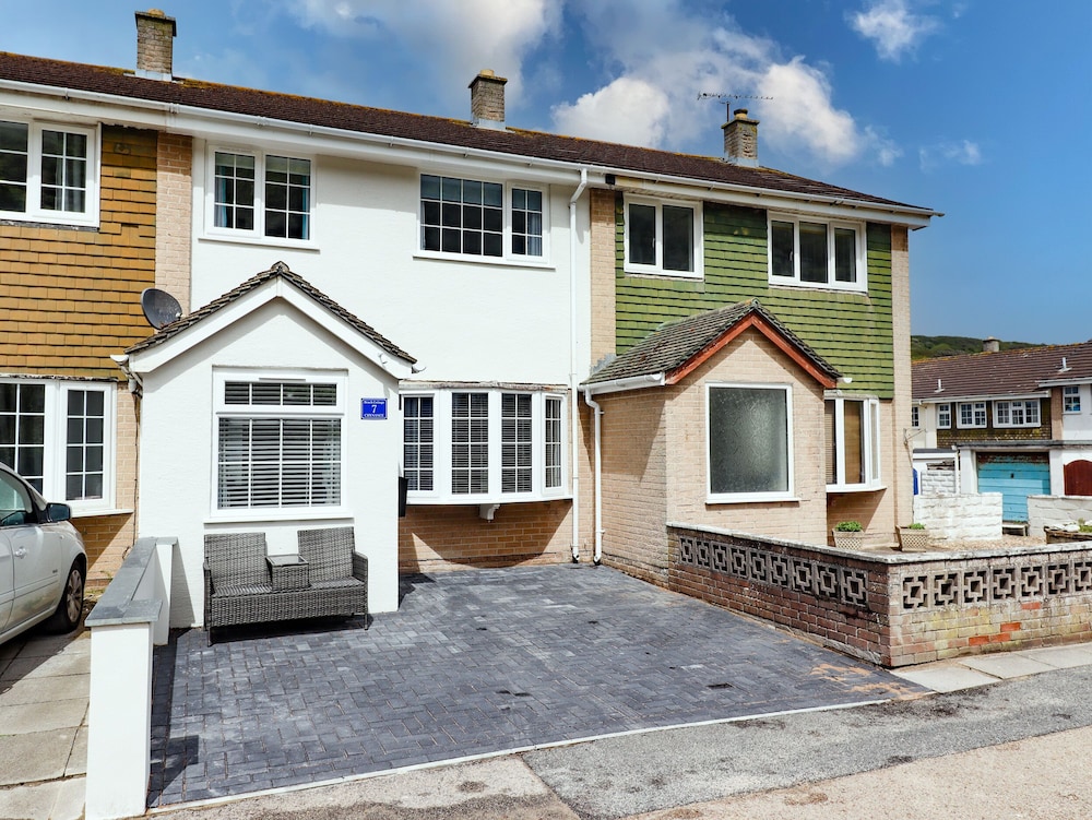 Beach Cottage — 4-Star Luxury Hotel in Redruth, United Kingdom