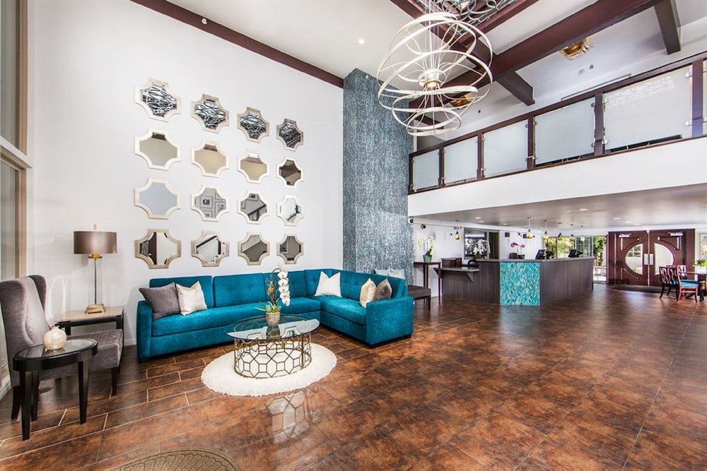 Winners Circle Resort - photo 2