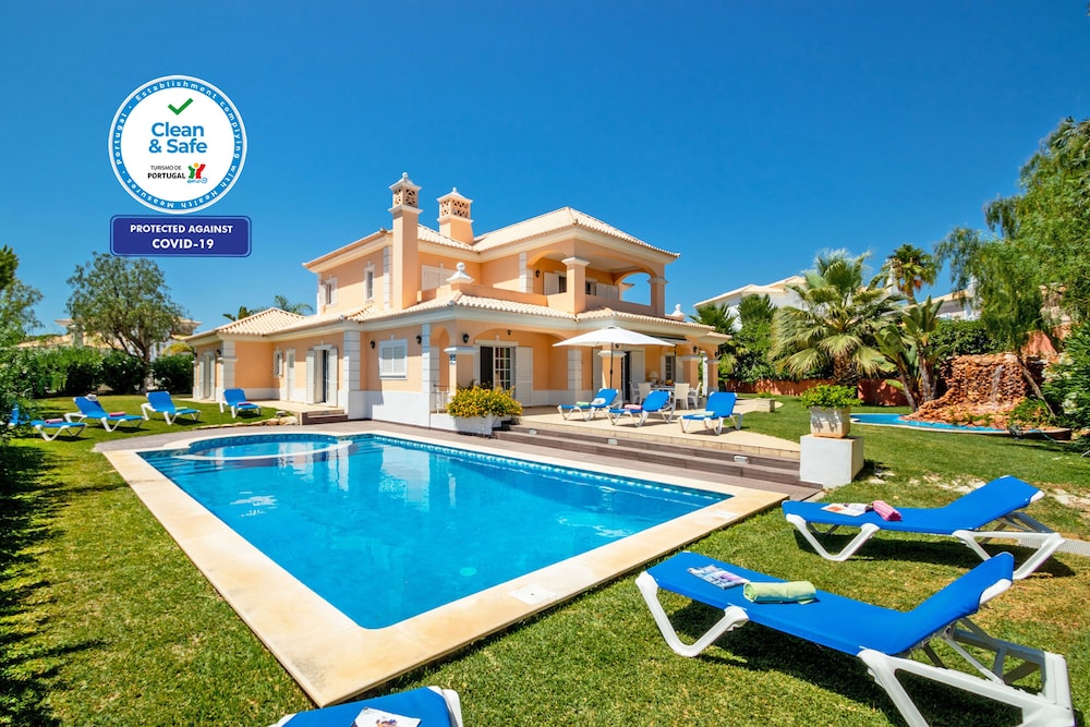 Villa Savannah — 4-Star Luxury Hotel in Loule, Portugal