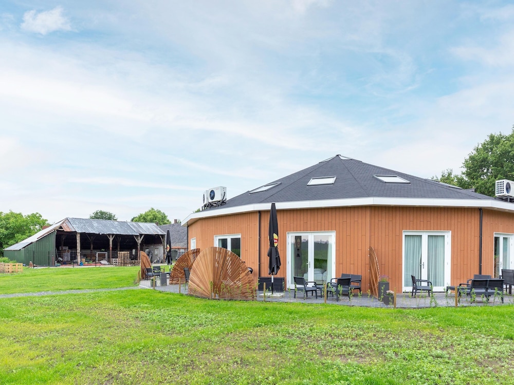 Tranquil Goirle Countryside Home — 4-Star Luxury Hotel in Goirle, Netherlands