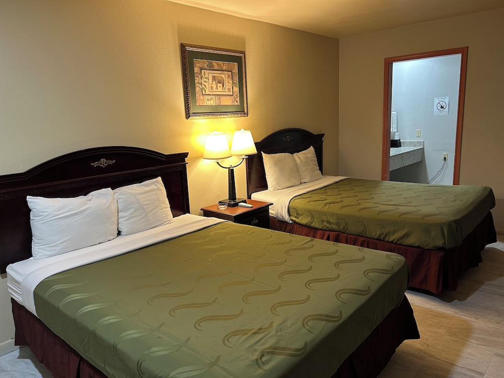 Howards Inn Motel - photo 22