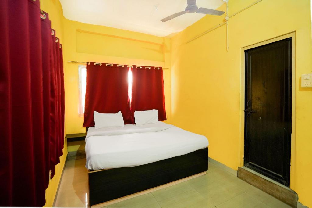 Hotel Supreet Inn by OYO Rooms in Raipur, India