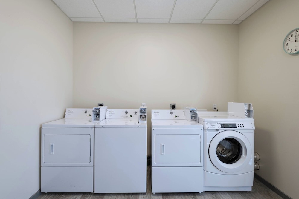 Courtyard by Marriott St. Louis Brentwood - photo 19