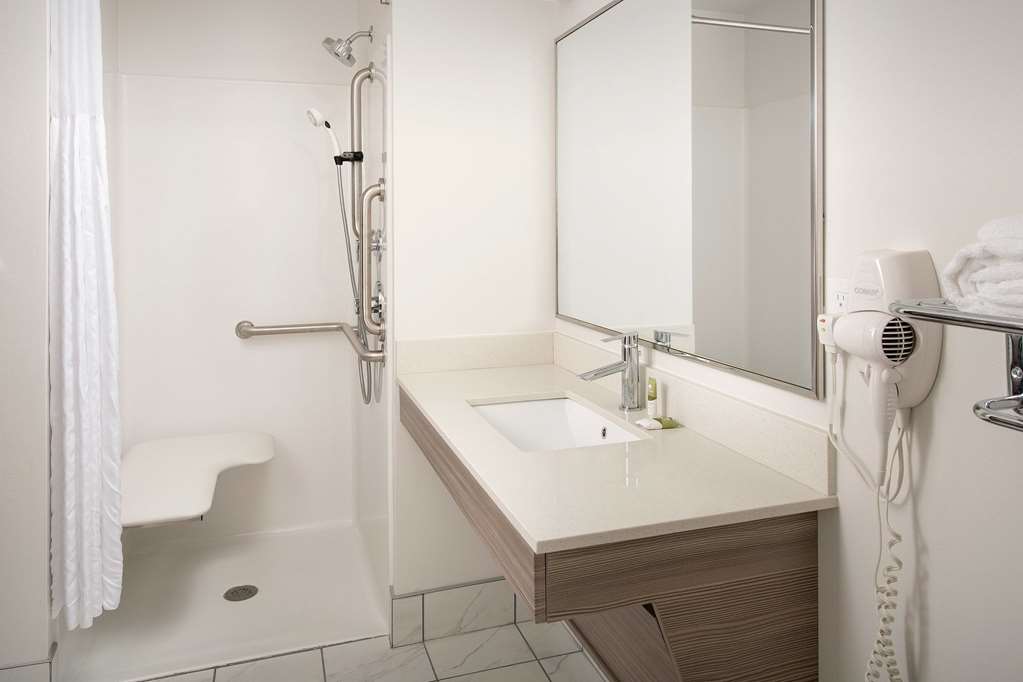 WoodSpring Suites Seattle Tukwila - photo 10