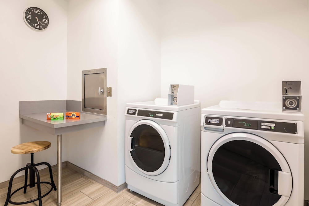 SpringHill Suites by Marriott Tallahassee North - photo 25
