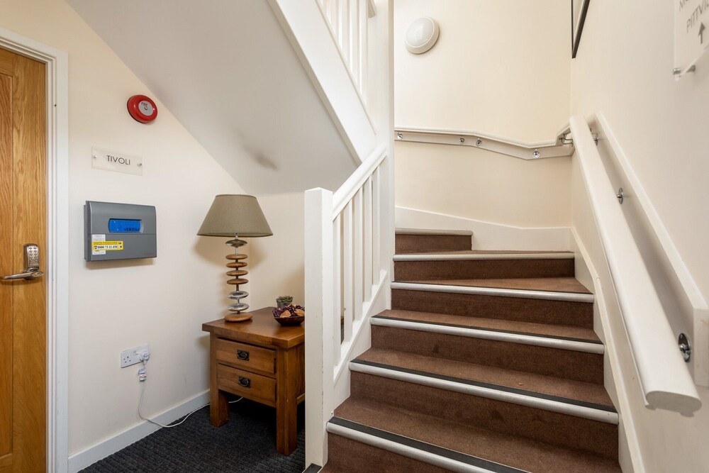 Entire apartments in the heart of the Suffolks GL50 Apartments — 4-Star Luxury Hotel in Cheltenham, United Kingdom