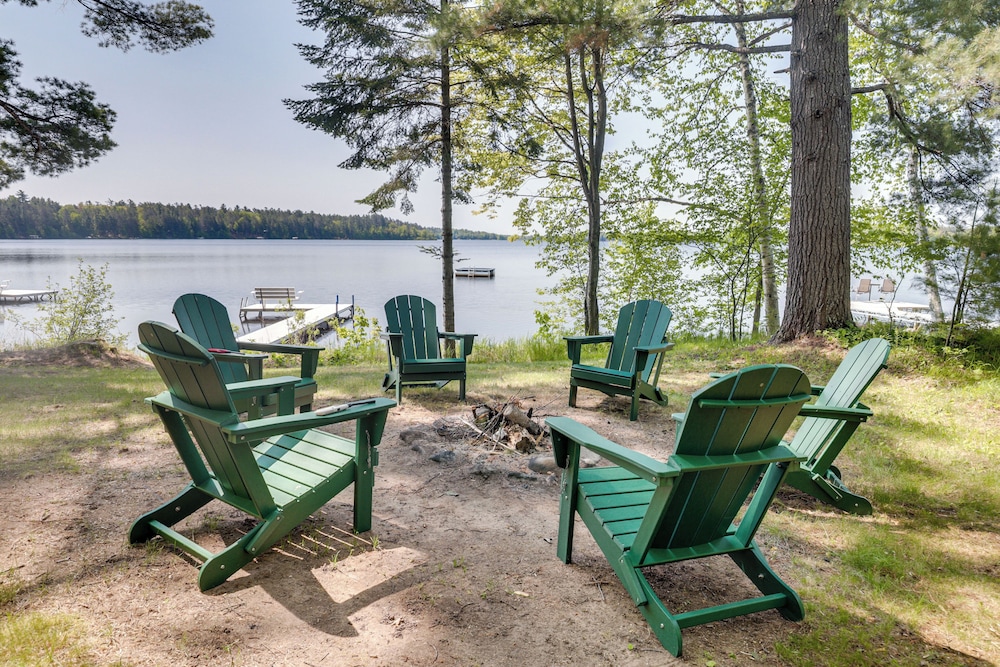 Dock Fire Pit: Sweet Serenity on Amber Lake in Lac Du Flambeau, United States