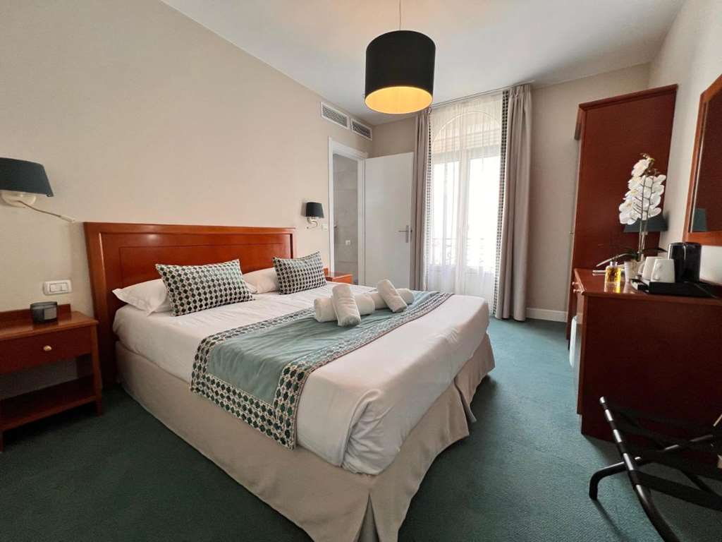 Hotel Olympia — Beausoleil — photo 4