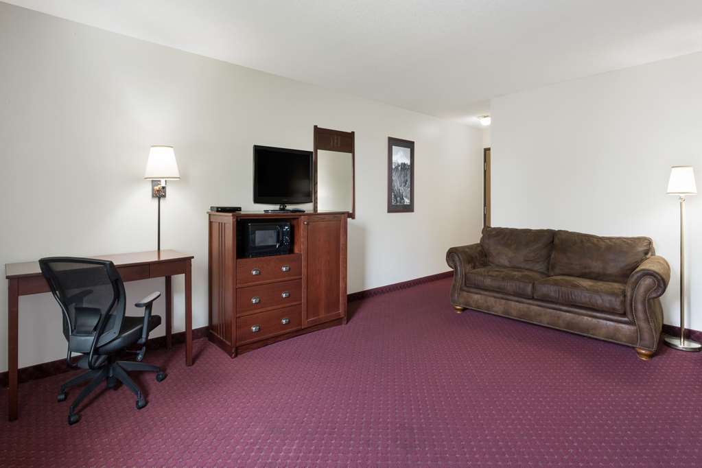 Baymont by Wyndham Bozeman - photo 42