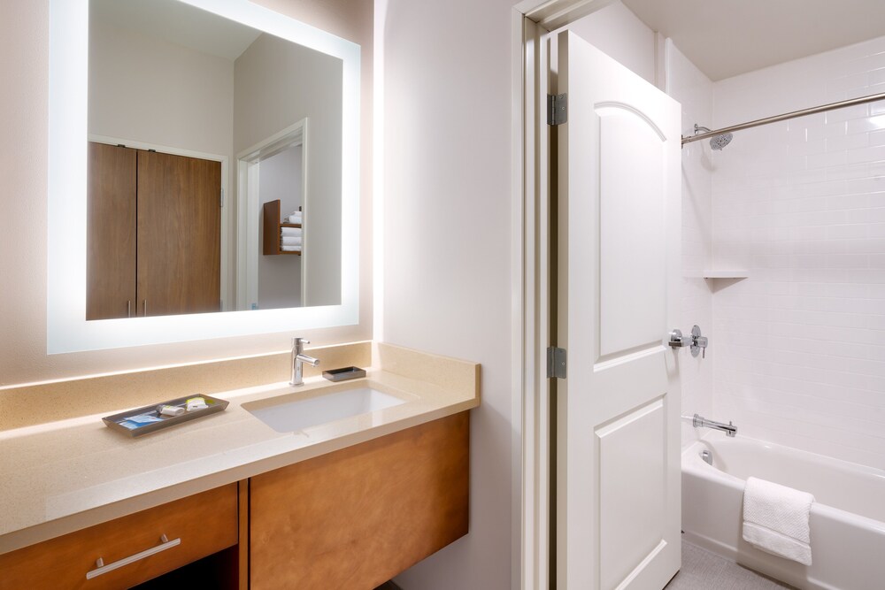 Staybridge Suites Lehi Traverse Ridge Center by IHG - photo 27