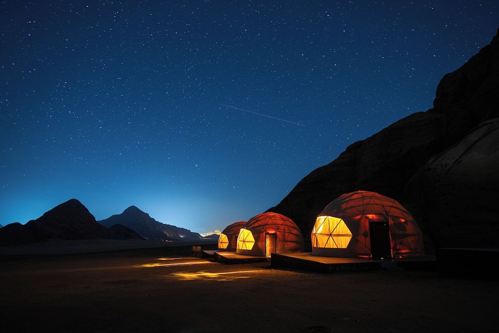 Wild Oryx Camp Bubbles — 5-Star Luxury Hotel in Wadi Rum, Jordan
