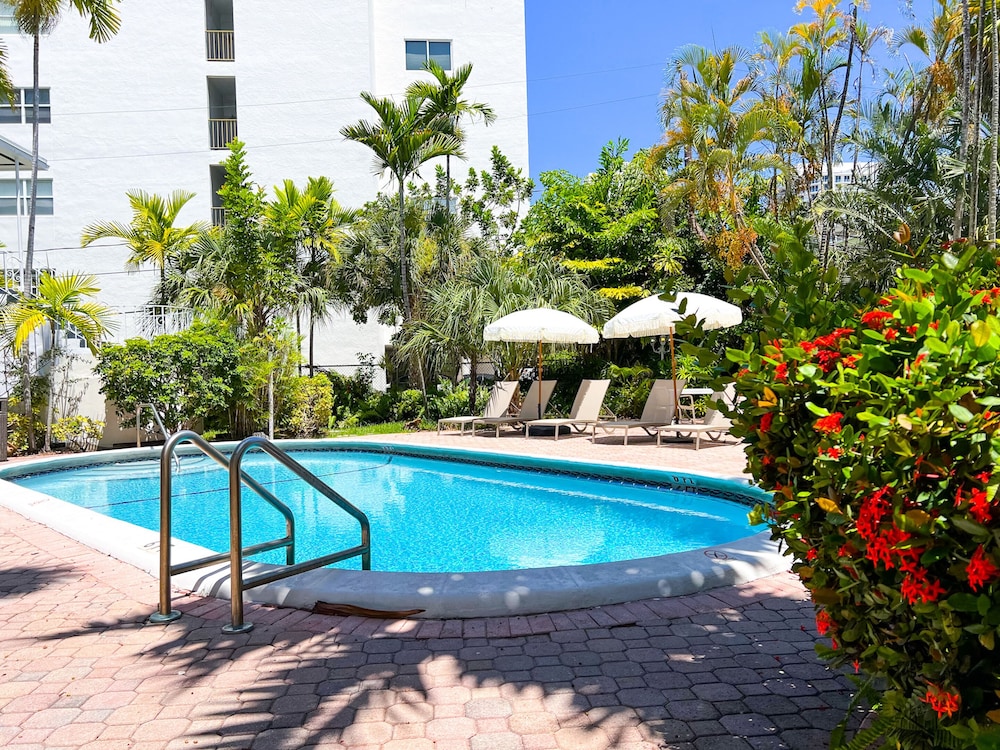 Winterset A North Beach Village Resort Hotel - photo 84