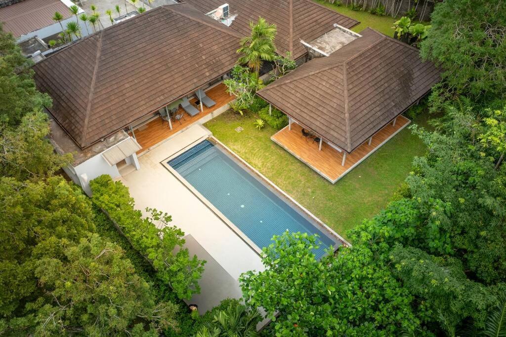 High End Imported Furniture Loch Palm Golf Course V145 in Kathu, Thailand