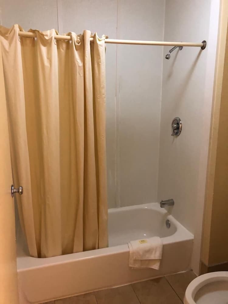 Travel Inn Motel - photo 20