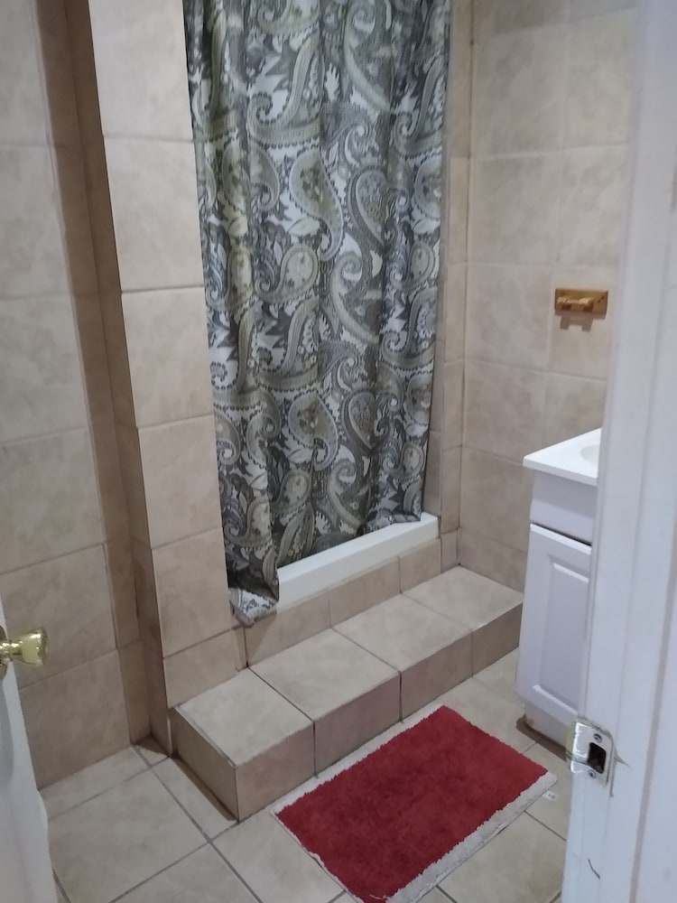 Clarysville Motel - photo 26