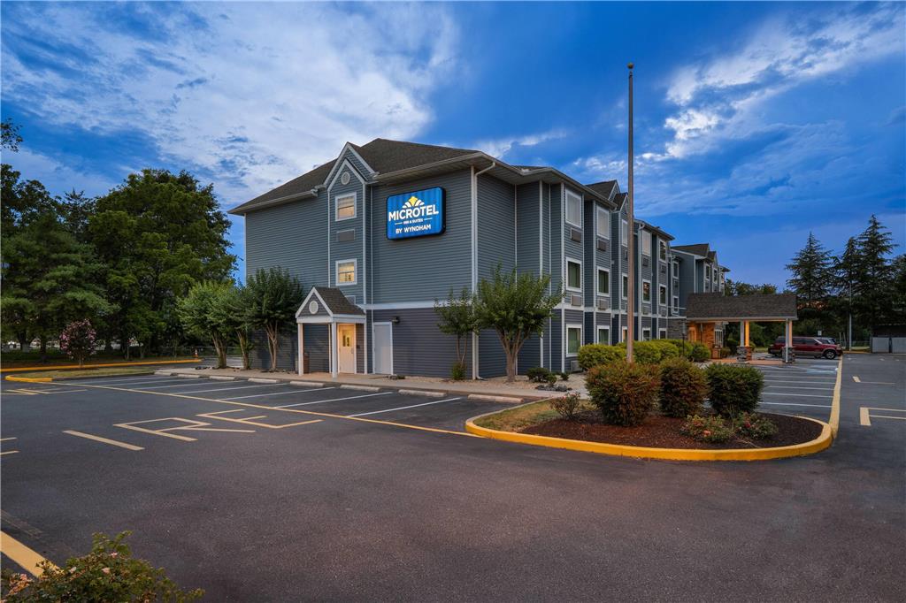 Microtel Inn & Suites by Wyndham Salisbury - photo 7