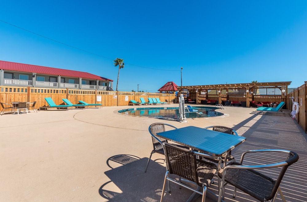 Ocean's Edge Hotel Port Aransas TX - photo 17