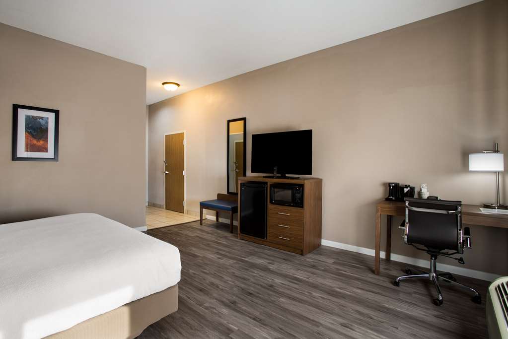 Best Western Gallup West - photo 15