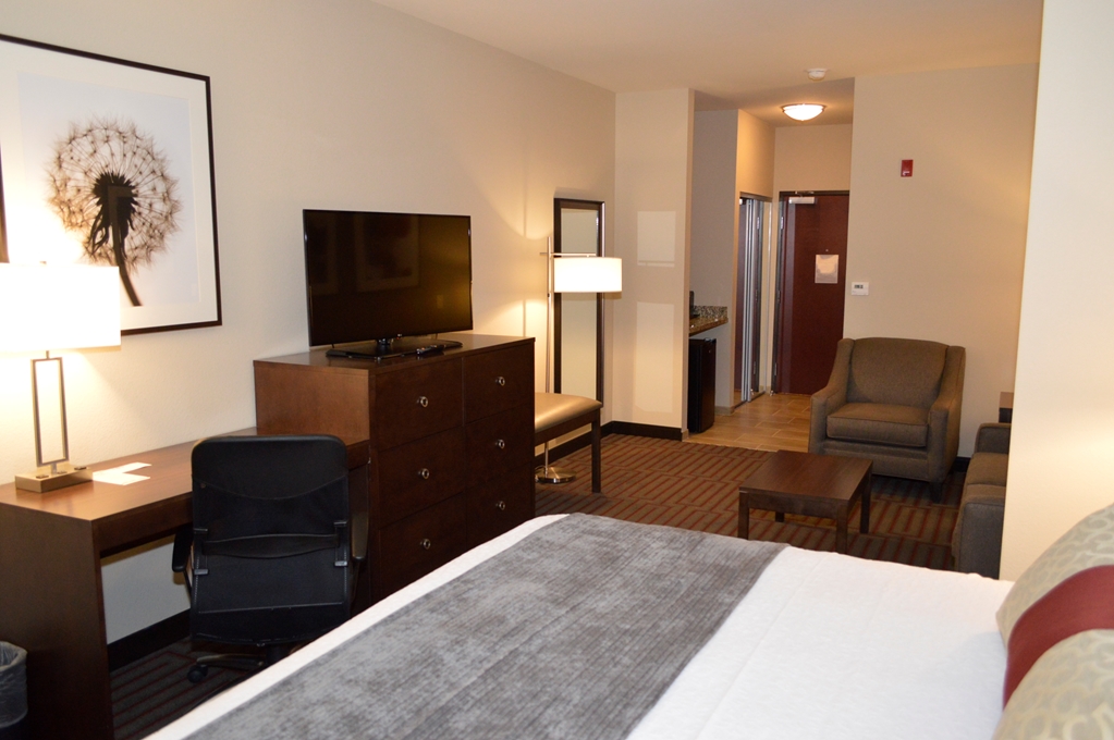 Best Western Plus Stevens County Inn - photo 20