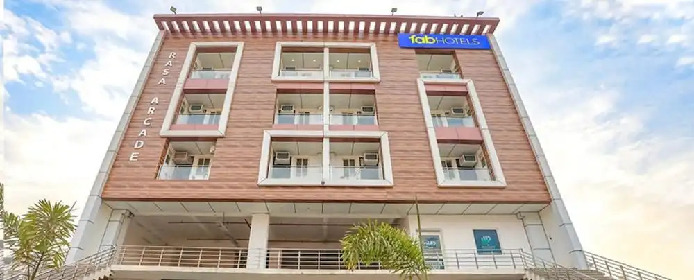 FabHotel Rasa Arcade in Ghaziabad, India