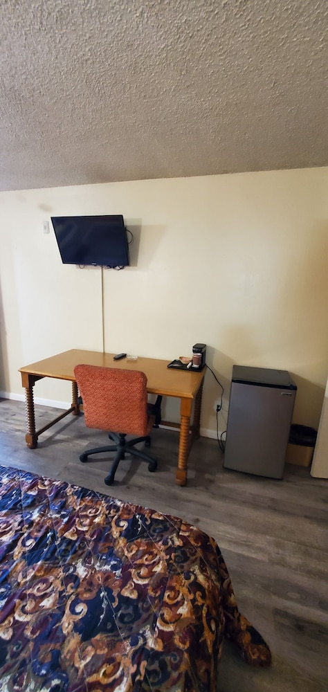 Anaheim National Inn - photo 38