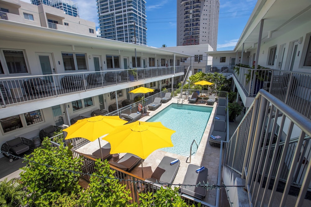 Waterside Hotel and Suites - photo 38