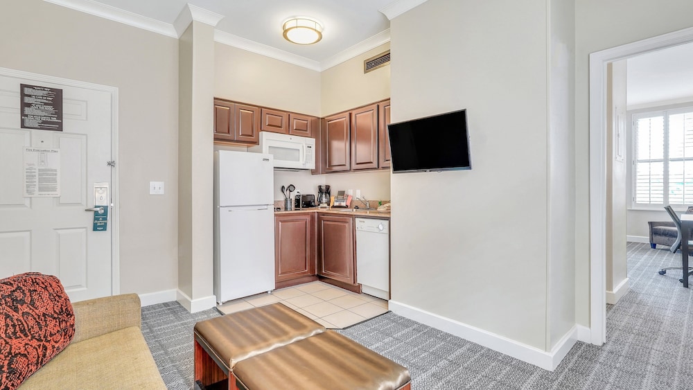 Staybridge Suites Savannah Historic District by IHG - photo 13