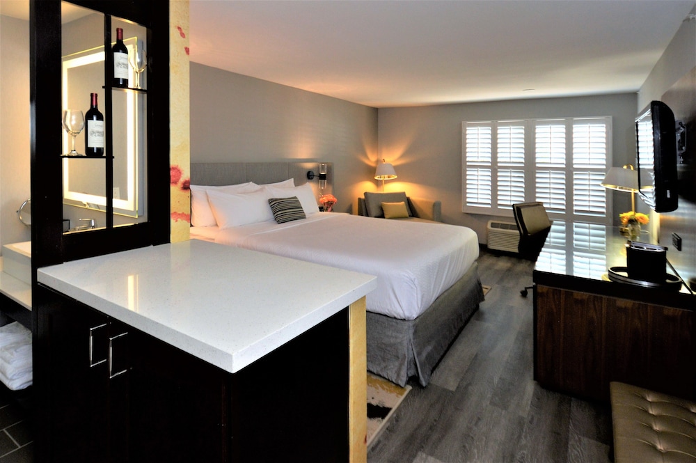 Hotel Indigo Napa Valley an IHG Hotel - photo 5