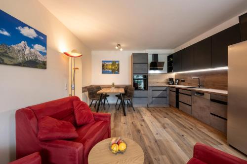 Landhaus Gabriele — 4-Star Luxury Hotel in Filzmoos, Austria