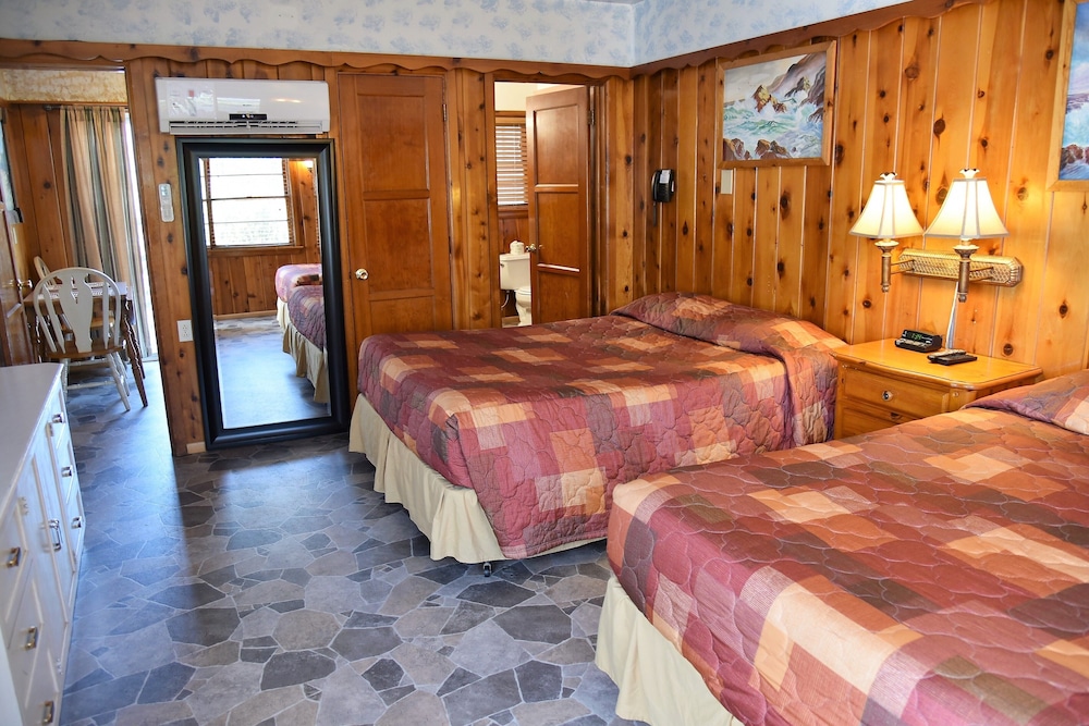 Kern Lodge Kernville - photo 22