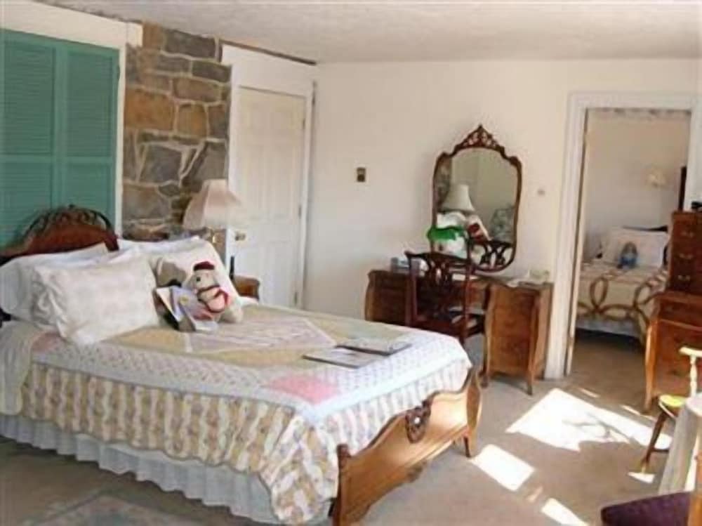 Battlefield Bed & Breakfast Inn - photo 48