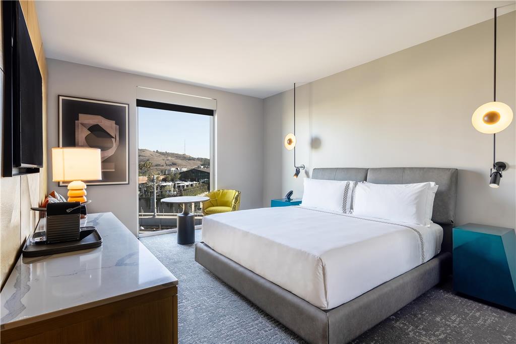 The Shay Hotel - photo 23