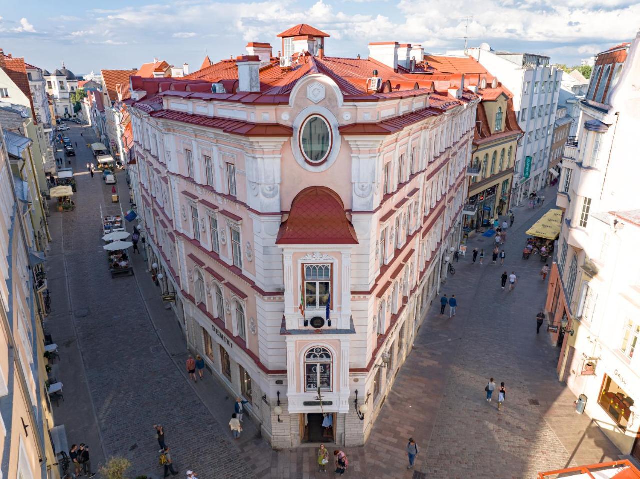 Old Town Demini Apartment — 4-Star Luxury Hotel in Tallinn, Estonia