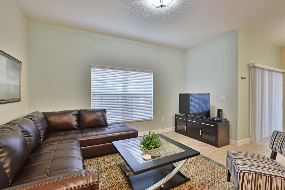 In the Heart of Kissimmee Storey Lake Resort 4bd 3ba Pool Townhome #4sl4857 - photo 15