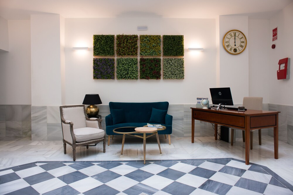 La Posada del Mercado — 4-Star Luxury Hotel in Cadiz, Spain