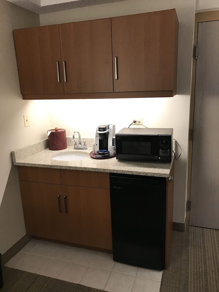 Holiday Inn & Suites Bolingbrook by IHG - photo 24