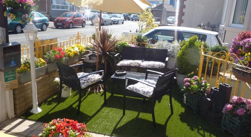 The Berkswell Hotel - last minute hotel in Blackpool