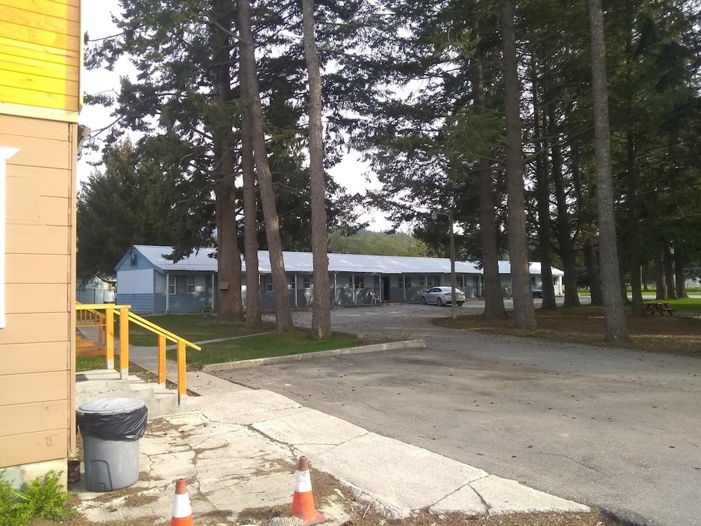 Kootenai Valley Motel - photo 79