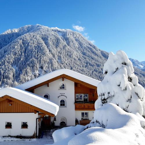Haus Madrisella — 4-Star Luxury Hotel in Gaschurn, Austria