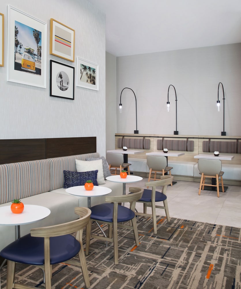 Homewood Suites by Hilton San Diego Central - photo 37