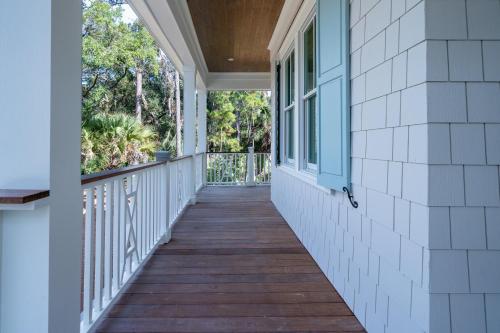 2415 Seabrook Island Road in Seabrook Island, United States